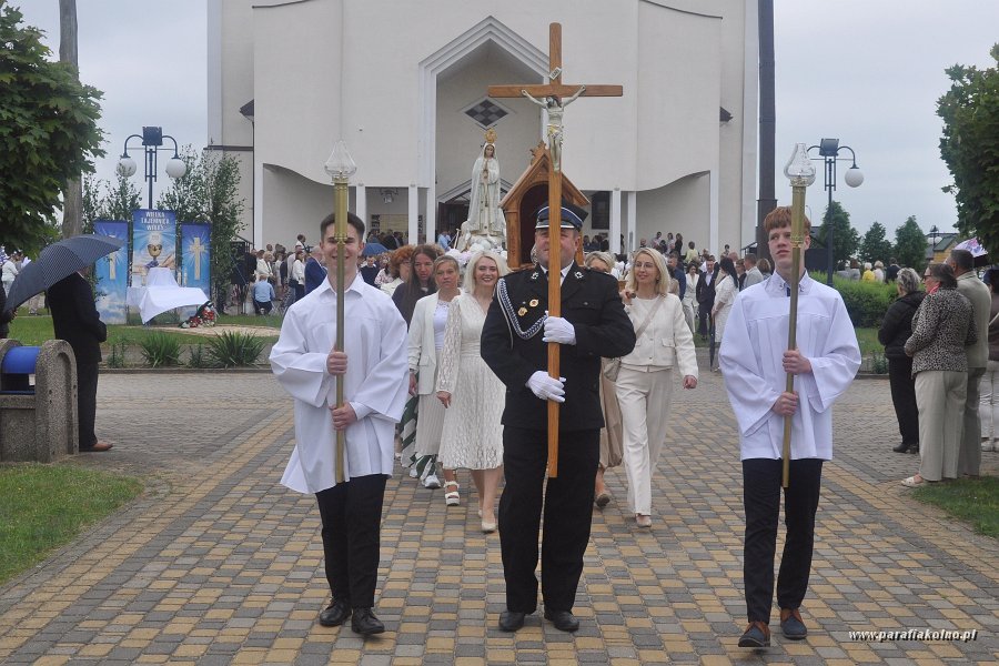 031 Procesja eucharystyczna.jpg